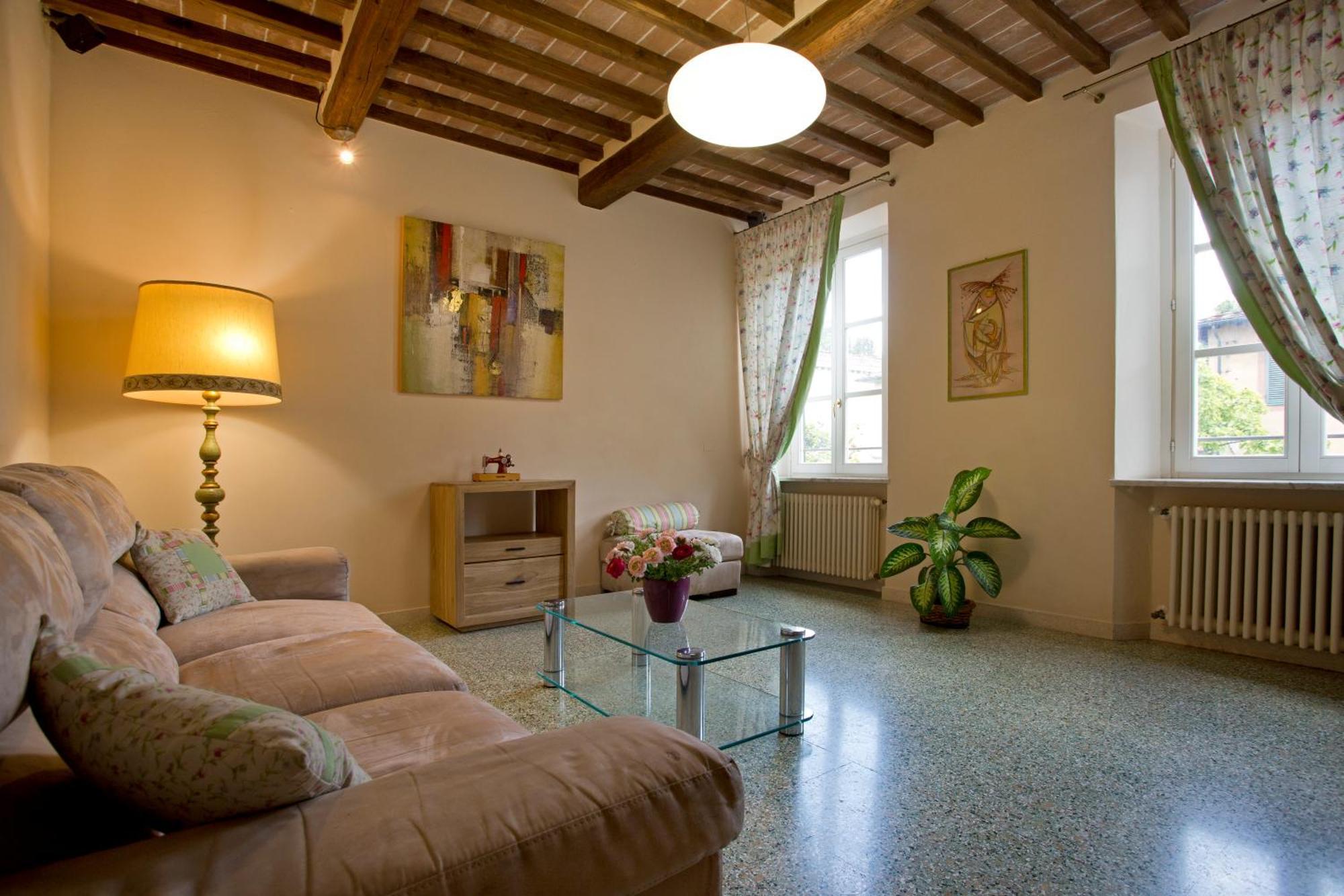 Casa San Girolamo Historic Flat With Cosy Terrace In Lucca'S City Centre Exterior foto